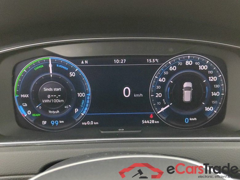 Volkswagen Golf VII e-Golf 5d #6