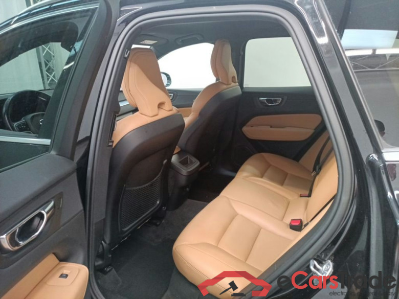 Volvo XC60 D3 Momentum 5d #3