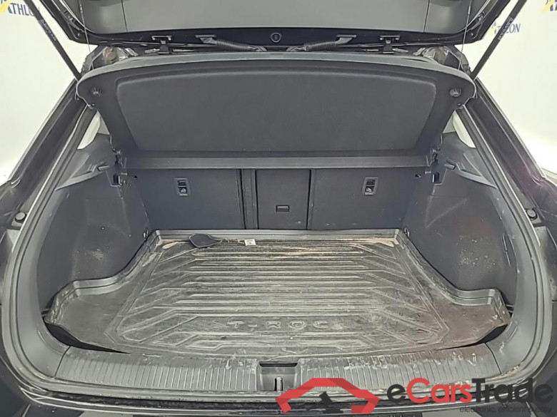 VOLKSWAGEN T-Roc 1.0 TSI 81kW Life Edition 5D #5