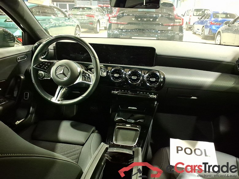 MERCEDES-BENZ A-CLASS 1.3 A 250 E BUSINESS LINE DCT #6