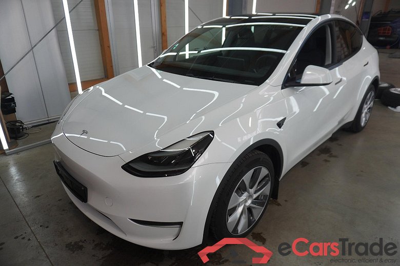 TESLA Model Y Long Range Dual Motor AWD 5d 378kW