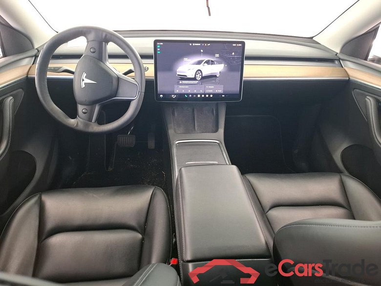 TESLA Model Y / 2020 / 5P / SUV Long Range Dual Motor AWD #6