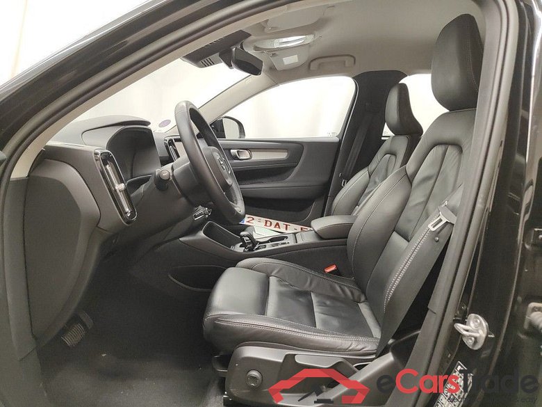 Volvo XC40 B3 Core DCT 5d #3