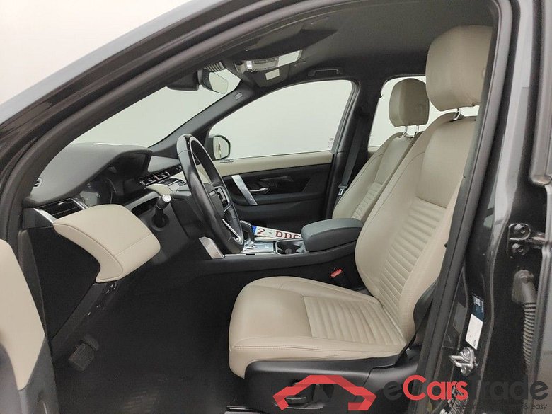 Land Rover Discovery Sport P300e PHEV AWD Auto SE 5d #3