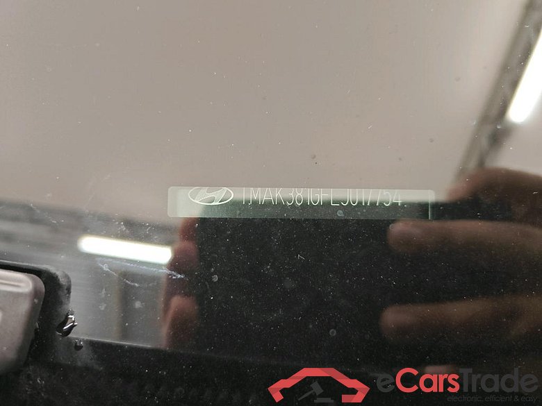 Hyundai KONA Fashion Electric 64 kWh 5d #6