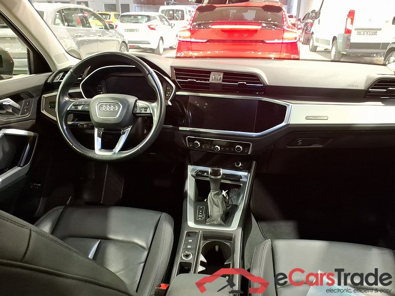 AUDI Q3 1.4 45 TFSI E S TRONIC #6