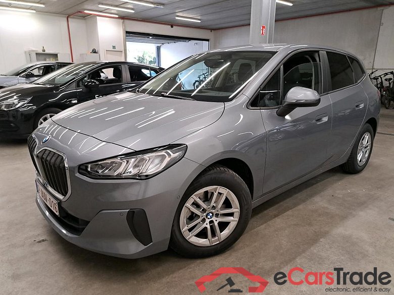 BMW - BMW 2 ACTIVE TOURER 218dA 136PK With Climatic & Cruise Control & Park Sensors Front & Rear