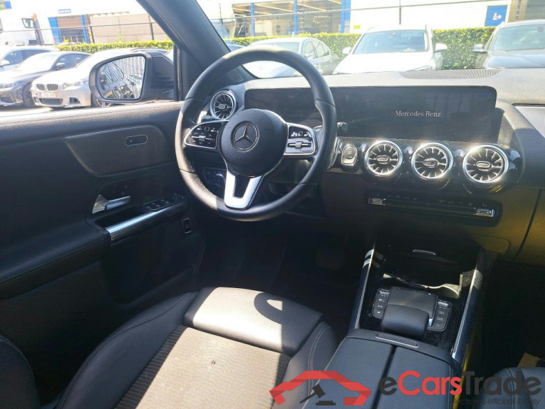 Mercedes EQA 250 Luxury 67 kWh Aut. LED Widescreen Ambient Navi-Pro 1/2 Sport-Leather KeylessGo Camera Klima PDC ... #3