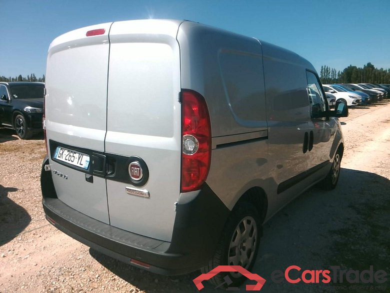 DOBLO CARGO 1.6MJT 120 BUSINE #4