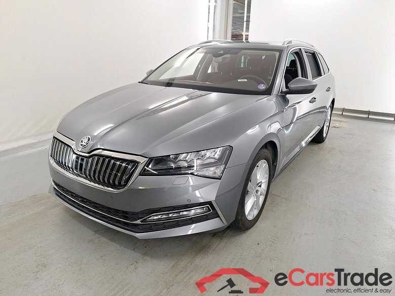 SKODA SUPERB COMBI 1.4 TSI PHEV 160KW DSG6 CLEVER+