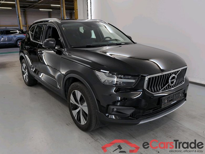 VOLVO XC40 1.5 T5 TE PHEV Momentum Pro DCT STOCK #2