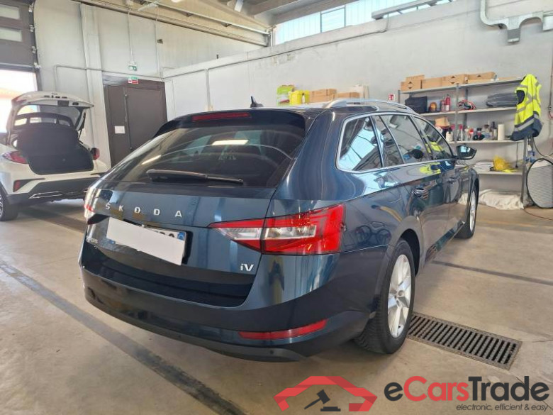 SKODA SUPERB WAGON / 2019 / 5P / STATION WAGON 1.4 TSI PLUG-IN HYBRYD EXECUTIVE DSG #2