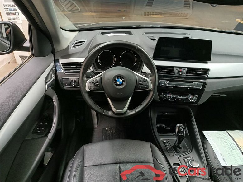 BMW X1 sDrive16dA (85 kW) 5d #3