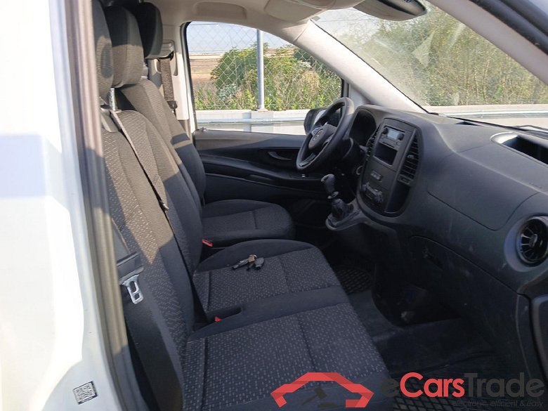 MERCEDES-BENZ Vito / 2014 / 4P / furgón 110CDI 75kW furgón Pro larga #6