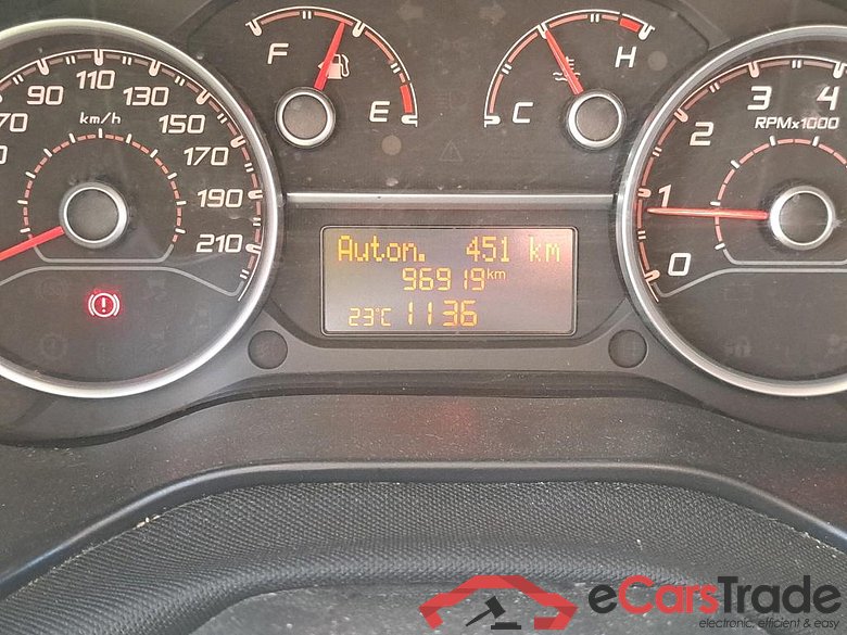 FIAT Doblò Cargo/2015/3P/furgón derivado de turismo Cargo Base Plus 1.3 Mjet 59kW (80CV) #5