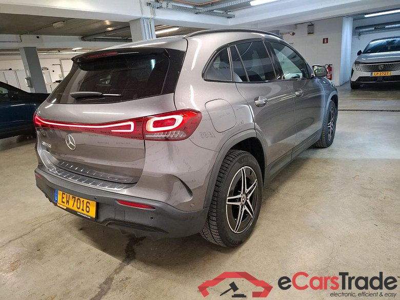 Mercedes EQA 250 AMG Night Aut. LED Widescreen Ambient 1/2 Sport-Leather-Alcantara KeylessGo Camera Klima PDC ... #2