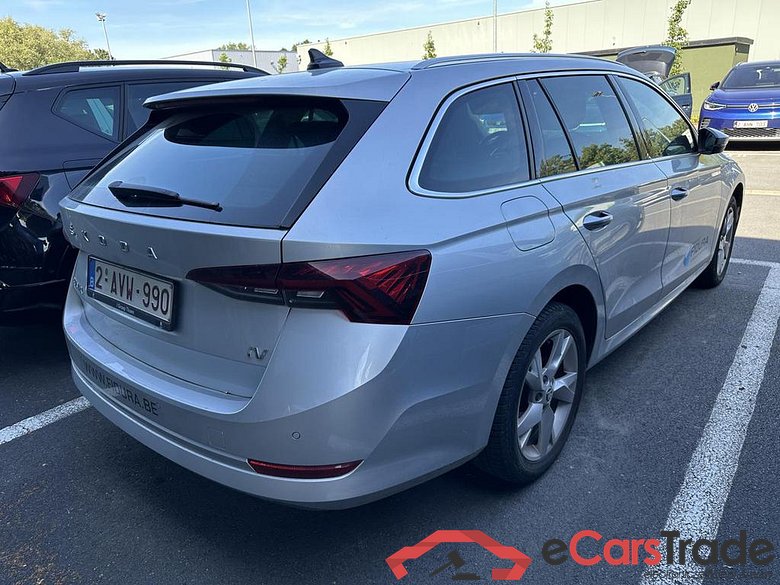 SKODA Octavia Combi PHEV Octavia SW PHEV 1.4 TSI Ambition DSG #3