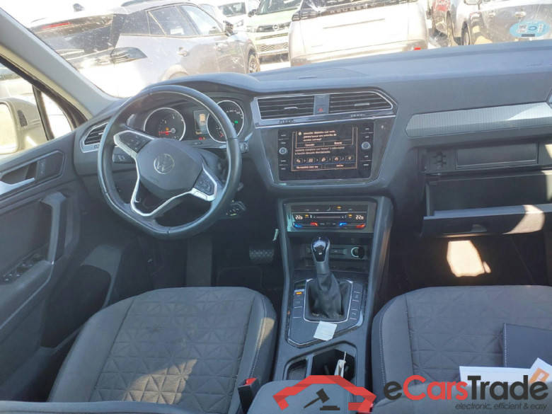 VOLKSWAGEN Tiguan / 2020 / 5P / todoterreno Life 2.0 TDI 110kW (150CV) DSG #3
