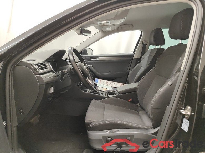 Skoda Superb Combi 1.4 TSI iV 160kW DSG6 Style 5d #3