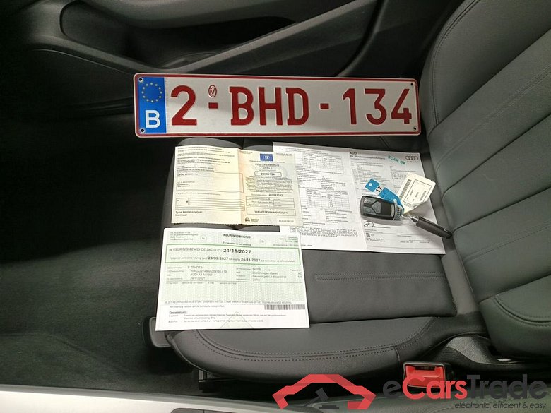 Audi A4 Avant 2.0 30 TDi 100kW S tronic Business Ed 5d #4