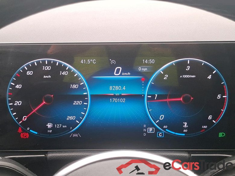 MERCEDES-BENZ GLA / 2020 / 5P / SUV 2.0 GLA 200 D PROGRESSIVE LINE DCT #6