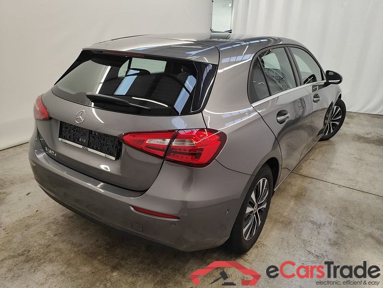 Mercedes-Benz A-Klasse A 180 d 5d #2