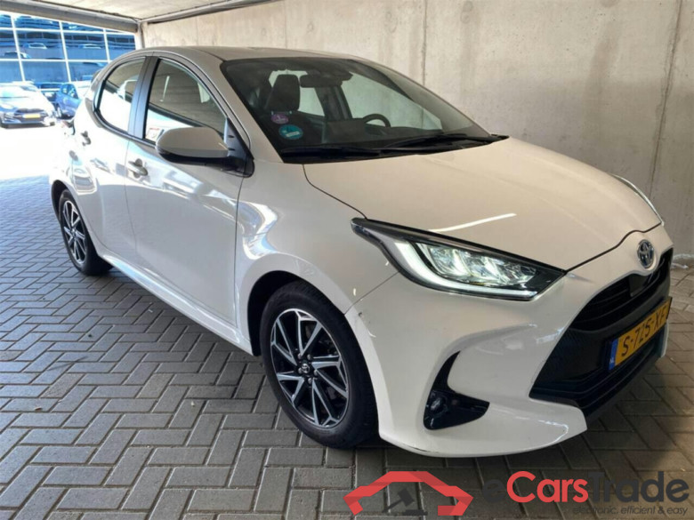 TOYOTA YARIS 1.5 Hybrid Dynamic #2