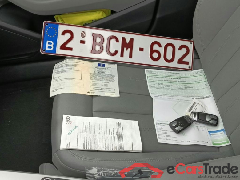 Audi A5 Sportback 30 TDI S tronic Bus Ed Advanced 5d #4