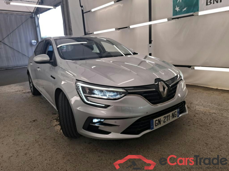 RENAULT Mégane Berline / 2020 / 5P / Berline evolution TCe 140 #4