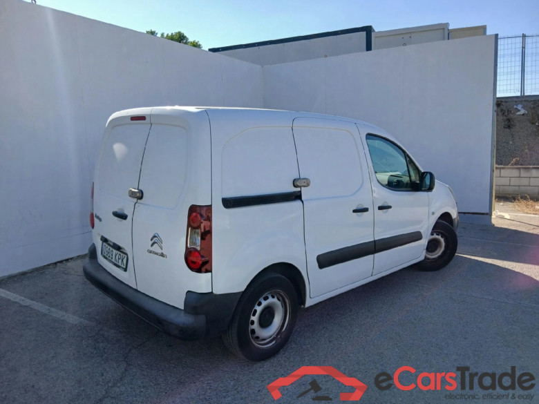 CITROEN Berlingo / 2015 / 3P / furgón derivado de turismo BlueHDi 74KW (100CV) #2