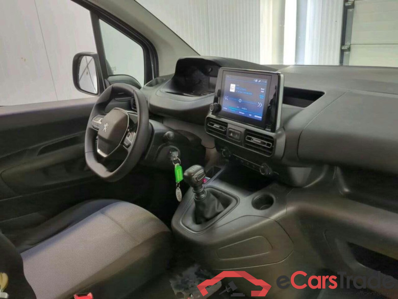 PEUGEOT Partner 1.2 PT. Premium #3