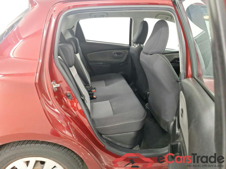 TOYOTA YARIS - 2017 1.5i VVT-i Hybrid Comfort E-CVT #5