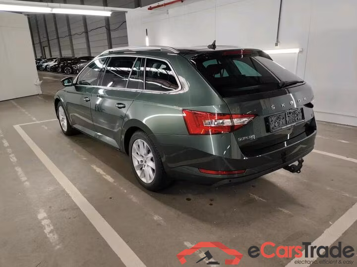 Skoda Superb Combi Superb Combi 1.4 TSI iV DSG6 Style (PHEV) 160kW/218pk  5D/P Auto-6 #3