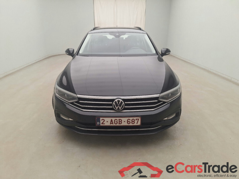 VW, Passat Variant FL'19, Volkswagen Passat Variant 2.0 TDI 90kW DSG Style B