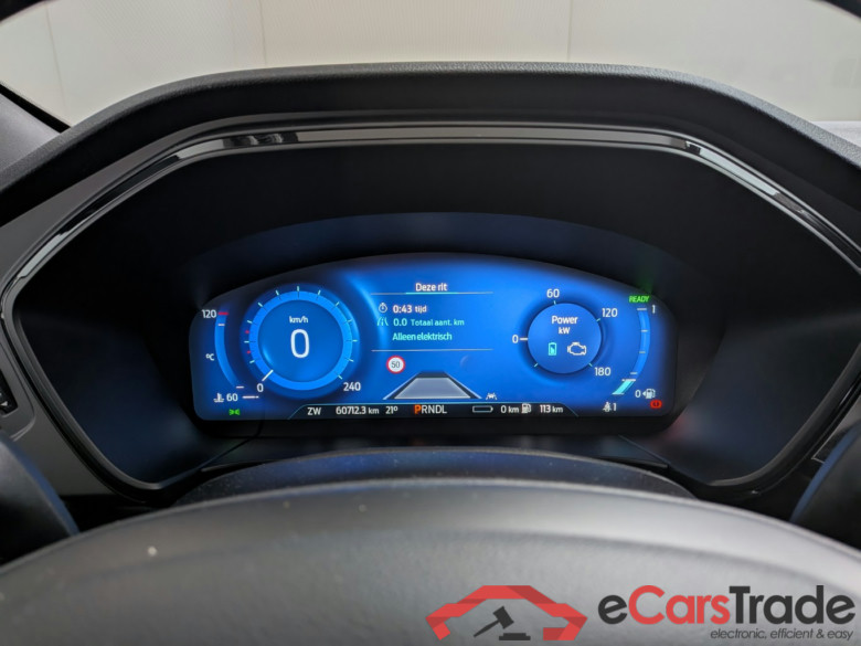 FORD Kuga 2.5 PHEV ST-Line #6