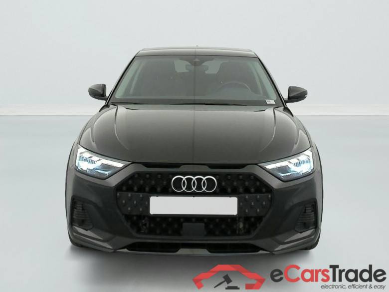 Audi A1 30 TFSI 110 ch S tronic 7 Design Luxe #2