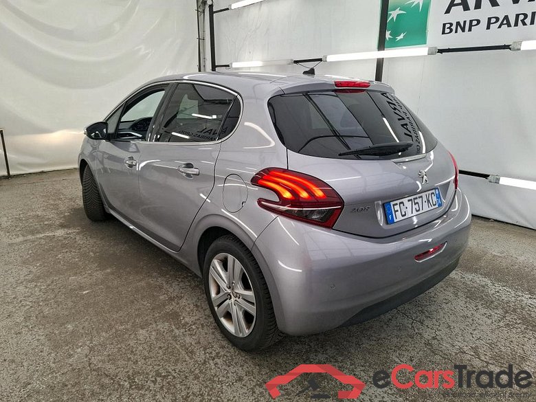 PEUGEOT 208 5p Berline Puretech 110 ¤6.c SandS ALLU BUS #2