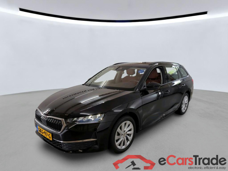 SKODA Octavia Combi 110 kW #1