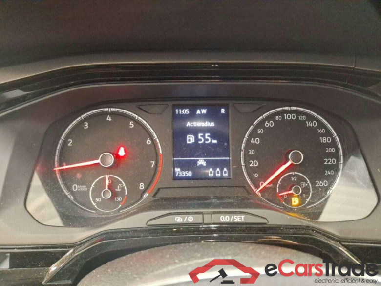 VOLKSWAGEN POLO 1.0 TSI R-Line Ed. DSG #4
