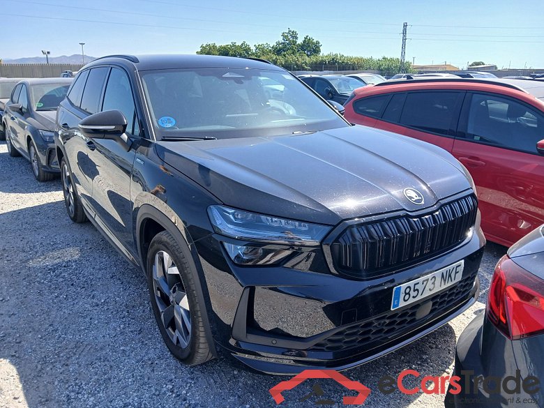 SKODA Kodiaq 1.5 TSI iV 150 kW DSG 6 vel. HÃ­brido Enchufable (5 Sportline(Winterpack)