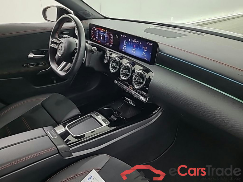 MERCEDES-BENZ CLA Shooting Brake CLA 250 e DCT Star Edition AMG Line 5D 160kW #6