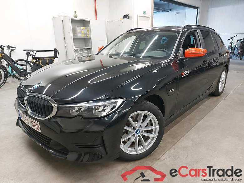 BMW - BMW 3 TOURING 320e 204PK Pack Business Plus With Vernasca Heated Seats Front & Rear & Travel Pack & Boot Pack & Pano Roof  * HYBRID * #1