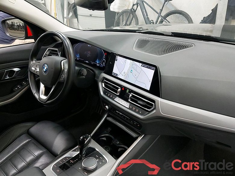 BMW - BMW 3 TOURING 320e 204PK Pack Business Plus With Vernasca Heated Seats Front & Rear & Travel Pack & Boot Pack & Pano Roof  * HYBRID * #3