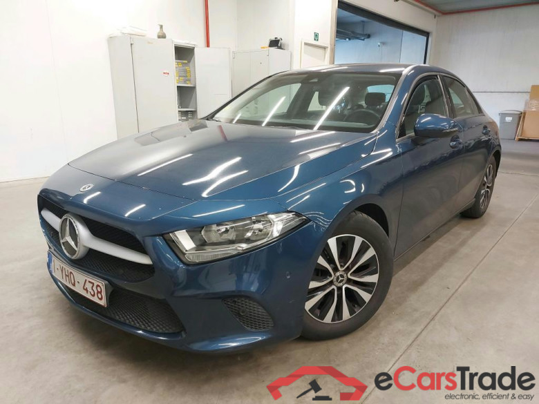 MERCEDES - MER A BERLINE 180d 116PK 7G-DCT Business Solution & Smartphone Integration #1