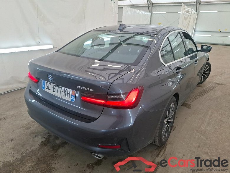 BMW Série 3 Berline / 2018 / 4P / Berline 330e 292ch Business Design BVA8 Hybride #3
