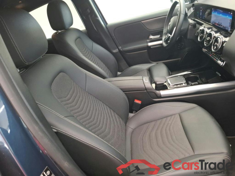 MERCEDESBENZ GLA  2020  5P  SUV GLA 250 e BUSINESS LINE DCT #6