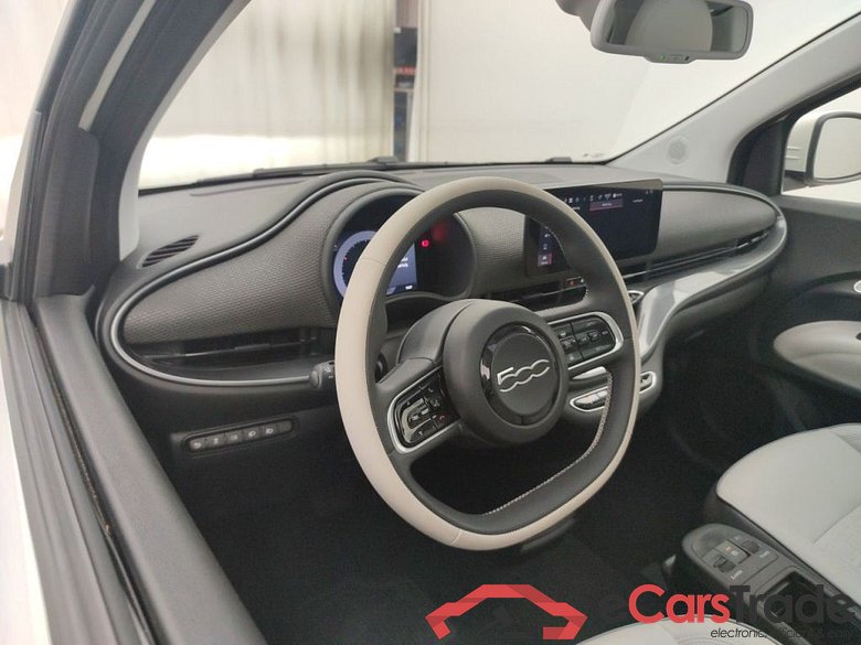FIAT E-500 3+1 42 kWh La Prima by Bocelli 3+1 4d #6