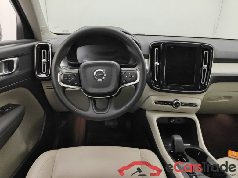 VOLVO XC40 1.5 T4 PHEV 129hp Inscription Expression 5d #6