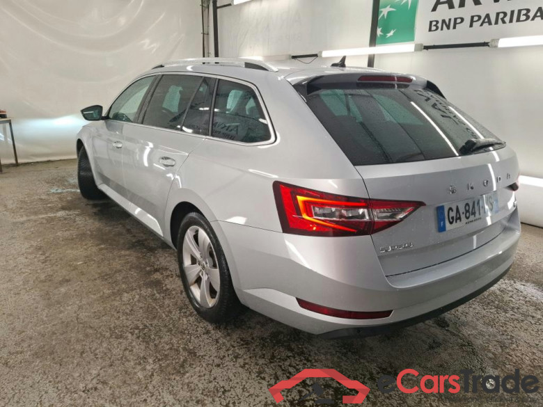 SKODA Superb Combi / 2019 / 5P / Break 1.4 TSI PHEV 218ch DSG6 Business #2