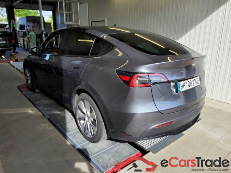 Tesla Model Y - SUV5, Basis RWD, 2022 - 2023 Maximum Range / Premium #4